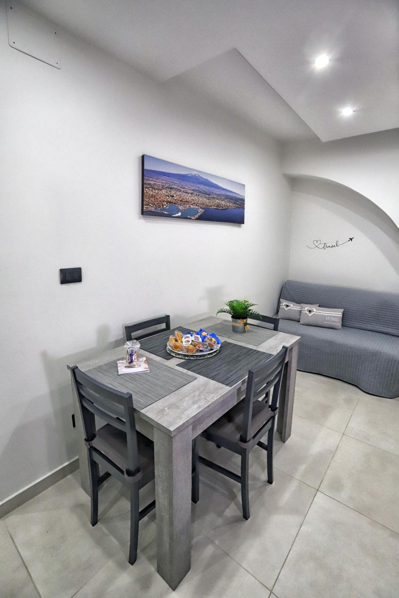 Vicolo 4 Apartment Catania Luaran gambar